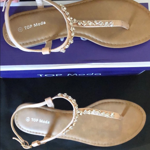 Sandals size 8 - Picture 4 of 6